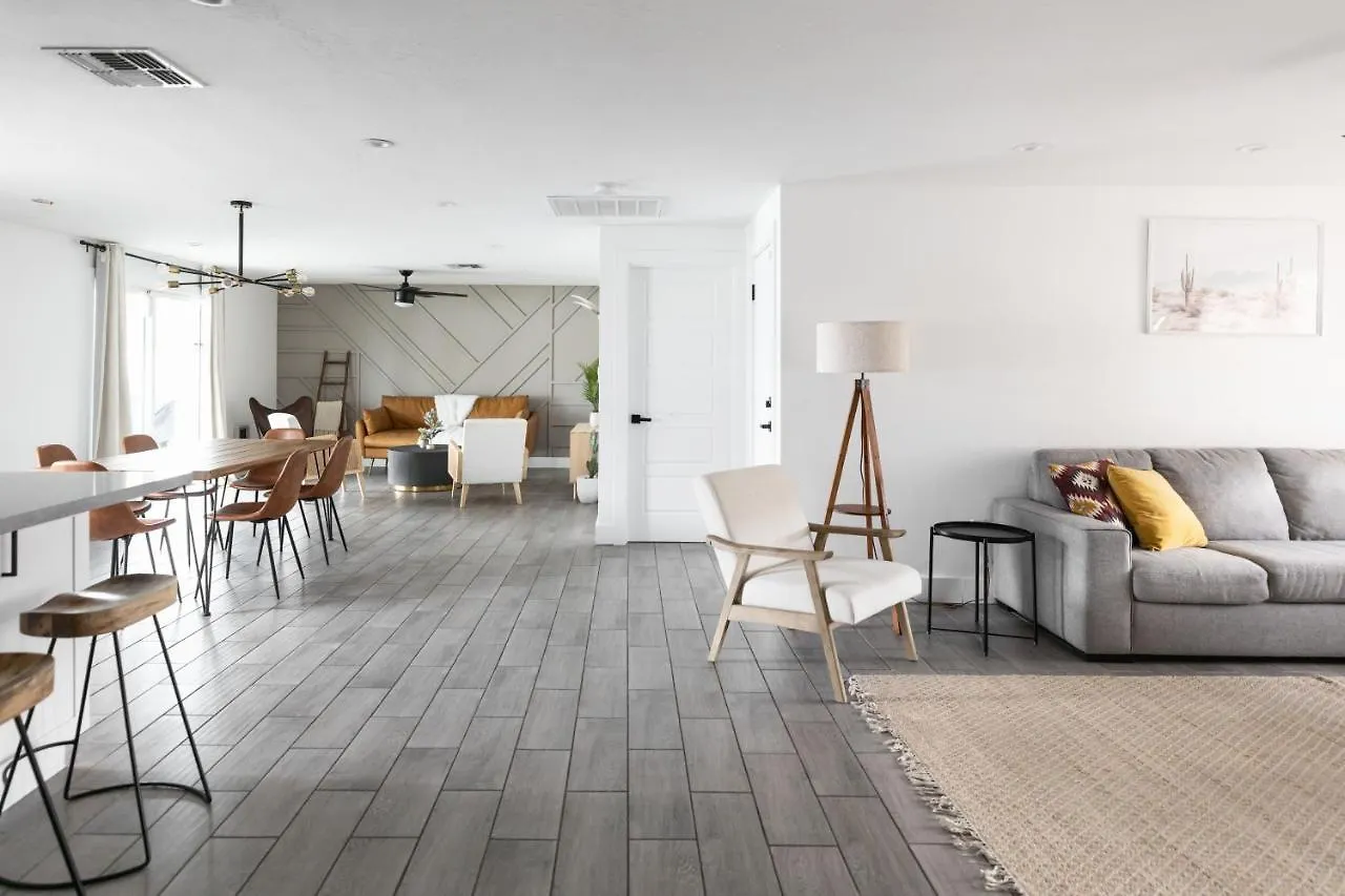 Paloma - Modern Scottsdale/Phx Home, Private Pool, Firepit Phoenix 0*,  United States